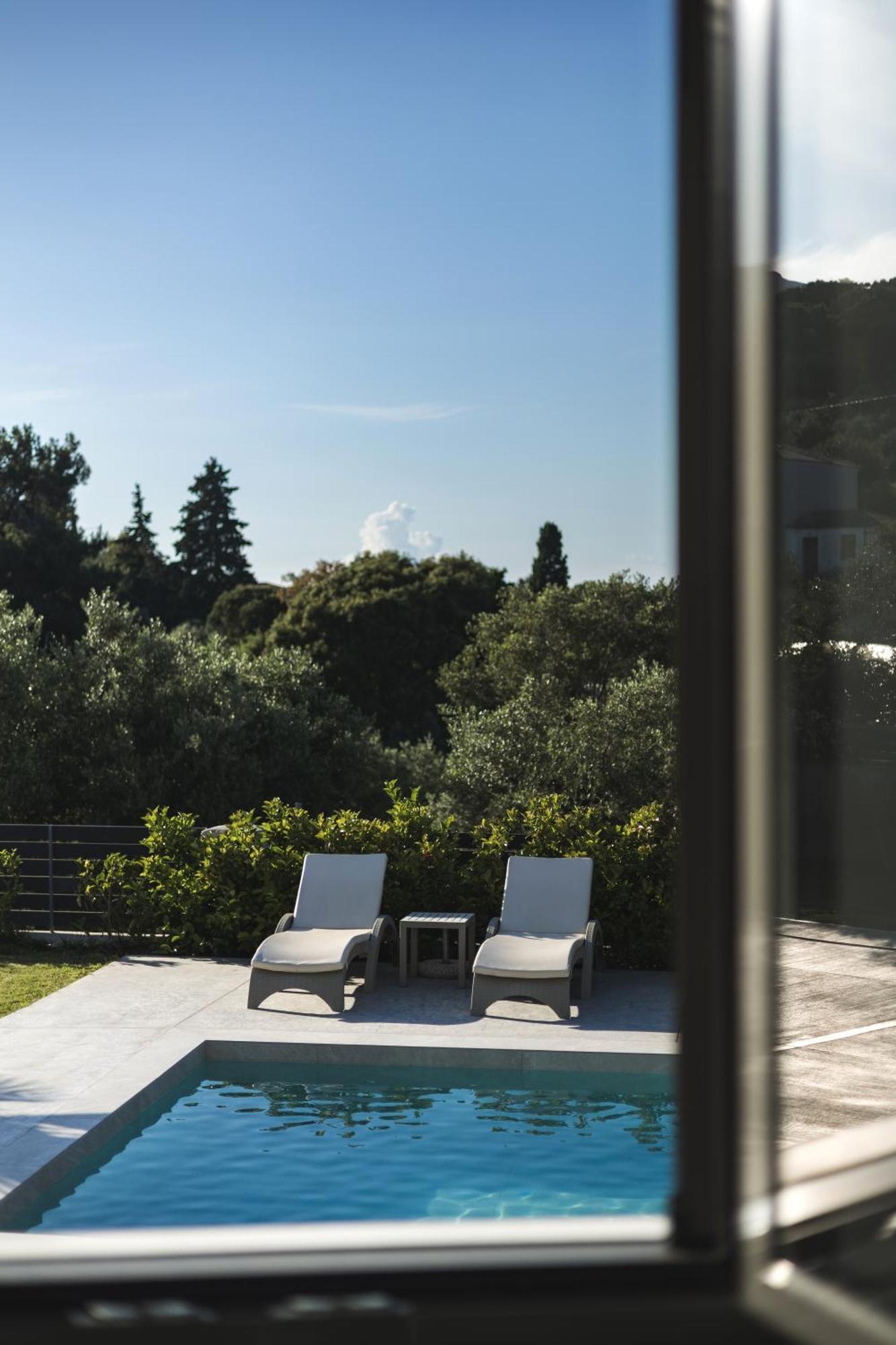Binios Villa - Private Pool, Walking Distance From The Beach Vasilikí Esterno foto