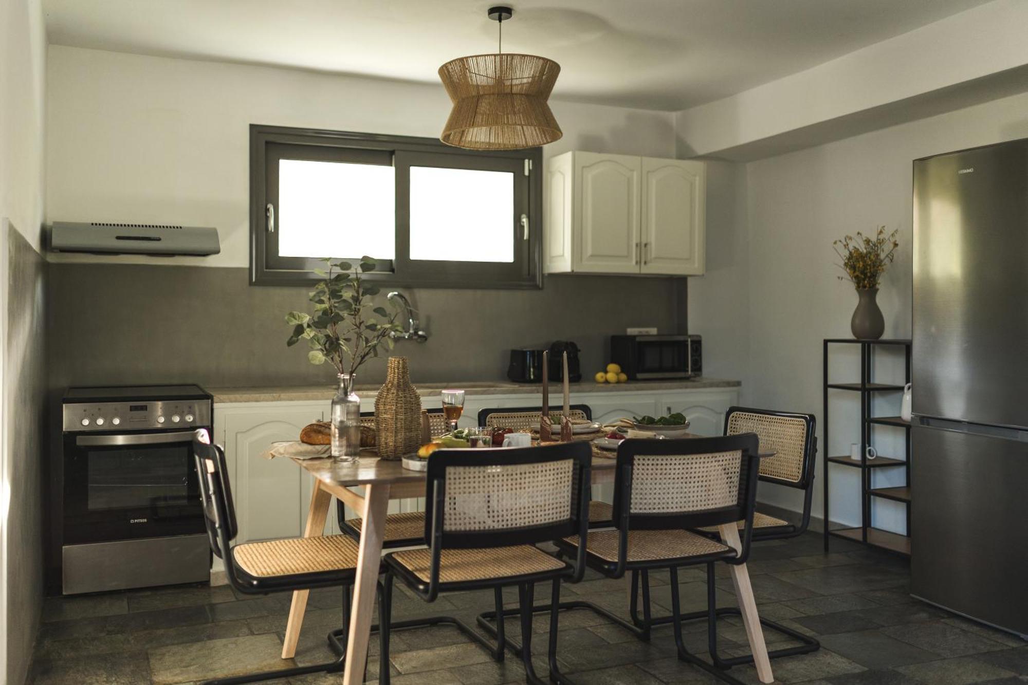 Binios Villa - Private Pool, Walking Distance From The Beach Vasilikí Esterno foto