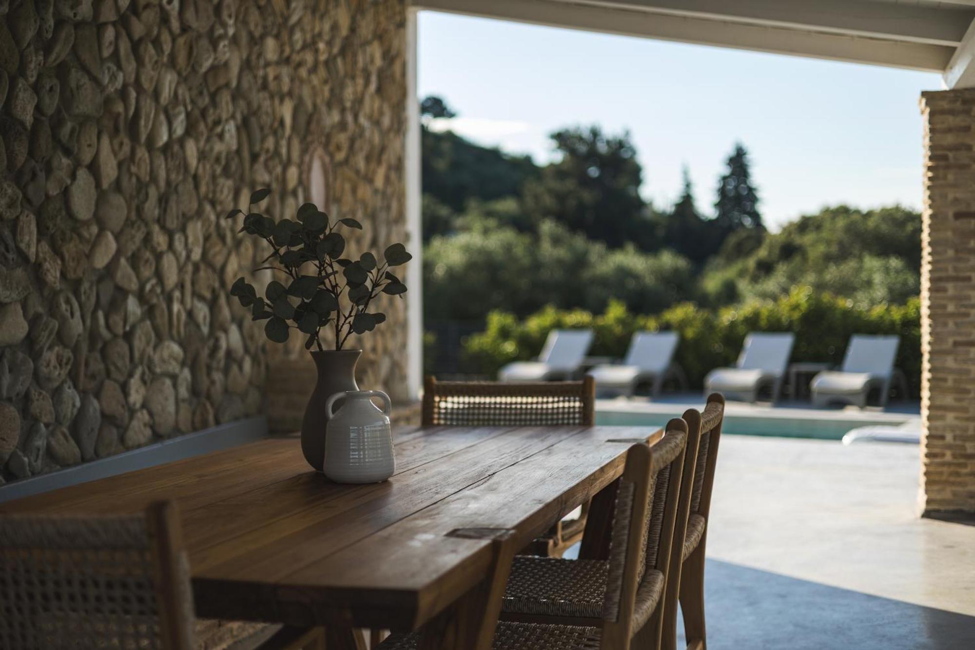 Binios Villa - Private Pool, Walking Distance From The Beach Vasilikí Esterno foto