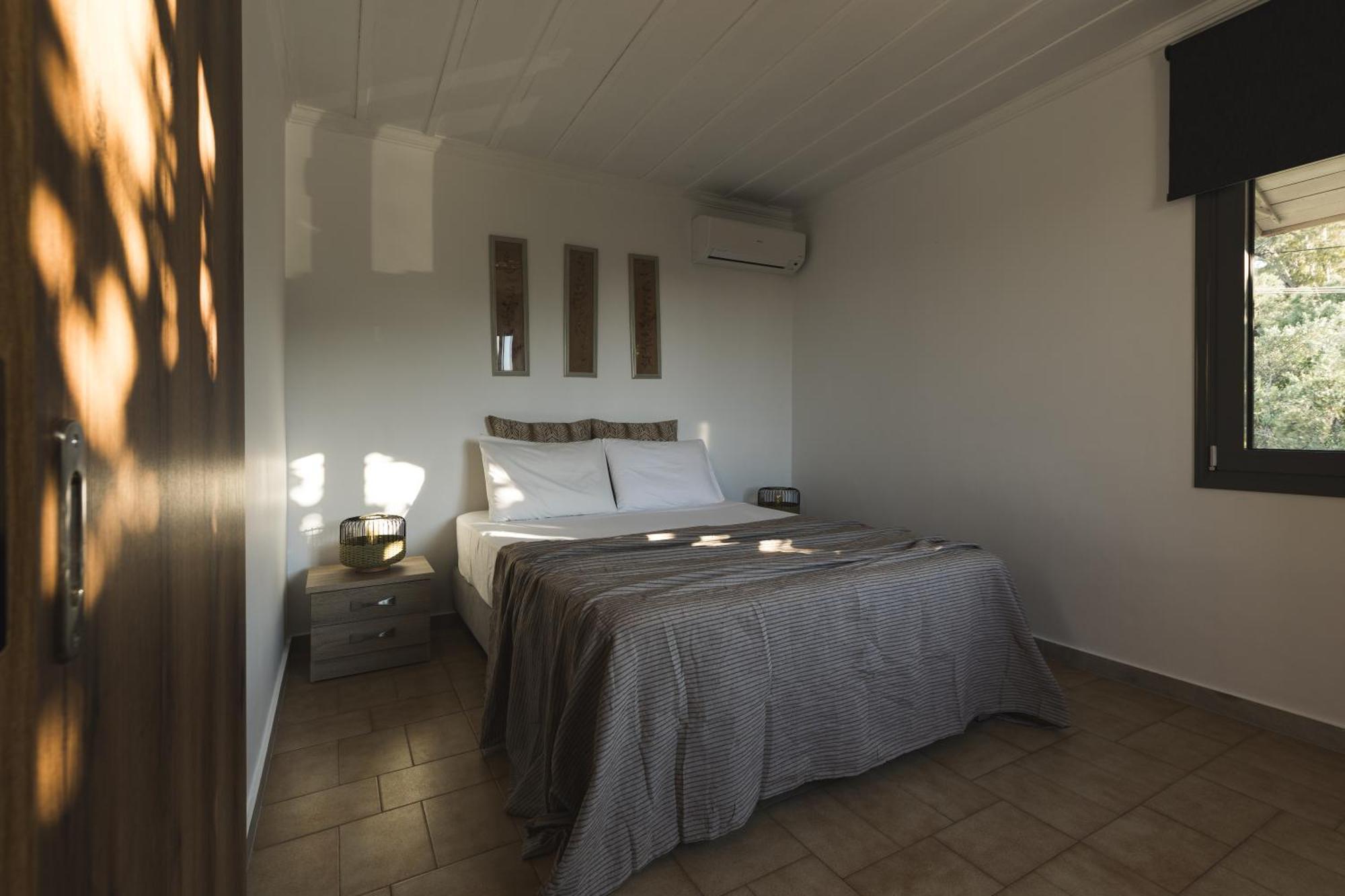 Binios Villa - Private Pool, Walking Distance From The Beach Vasilikí Esterno foto