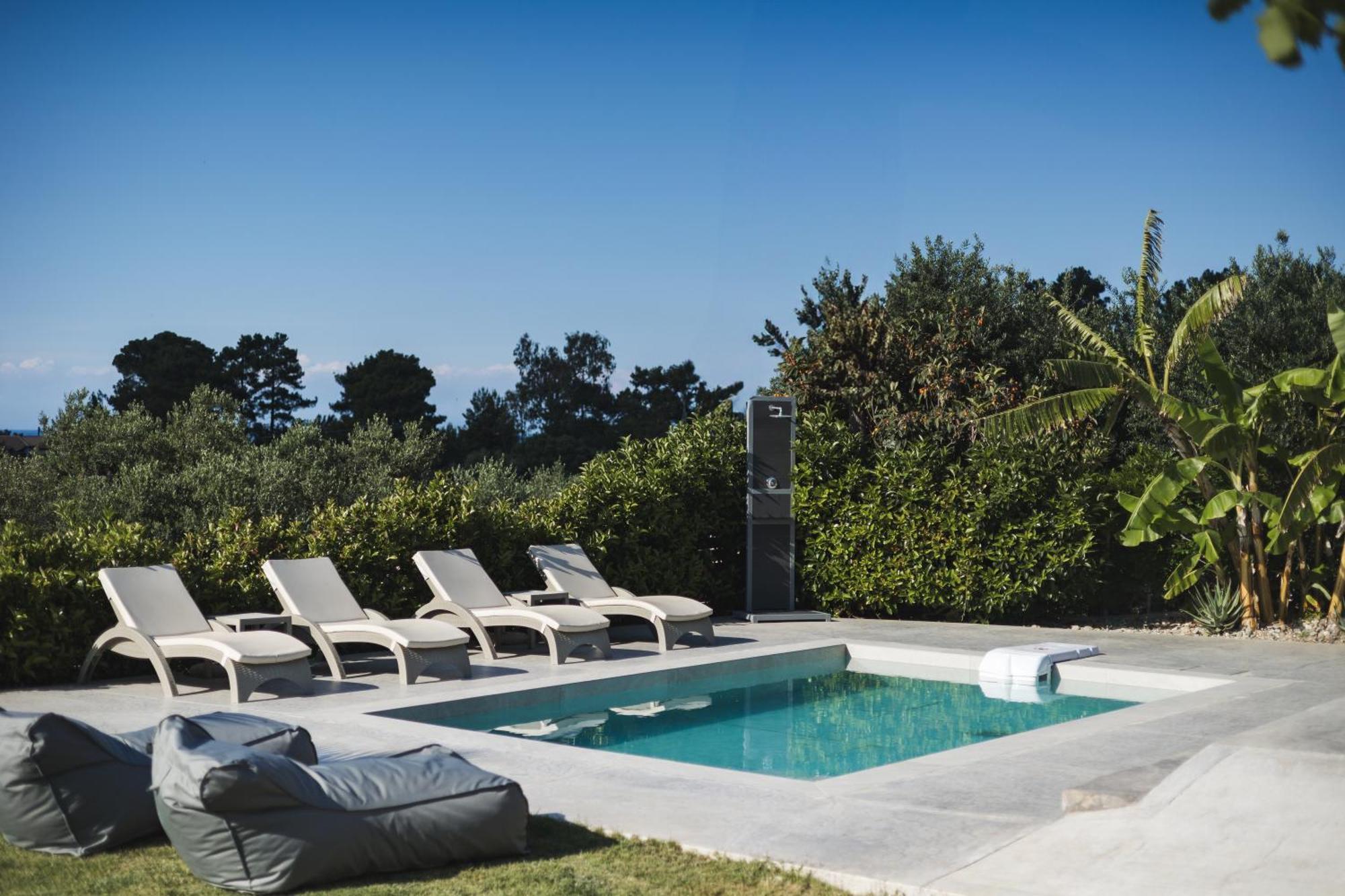 Binios Villa - Private Pool, Walking Distance From The Beach Vasilikí Esterno foto